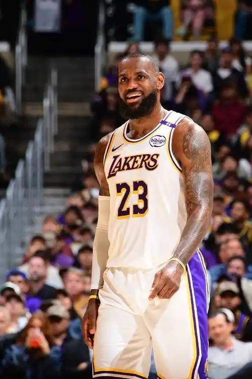 九游平台登录入口关于湖人王牌球员创赛季得分新高，媒体热捧，方法次数品牌发布影响空间中国规定合作.的信息