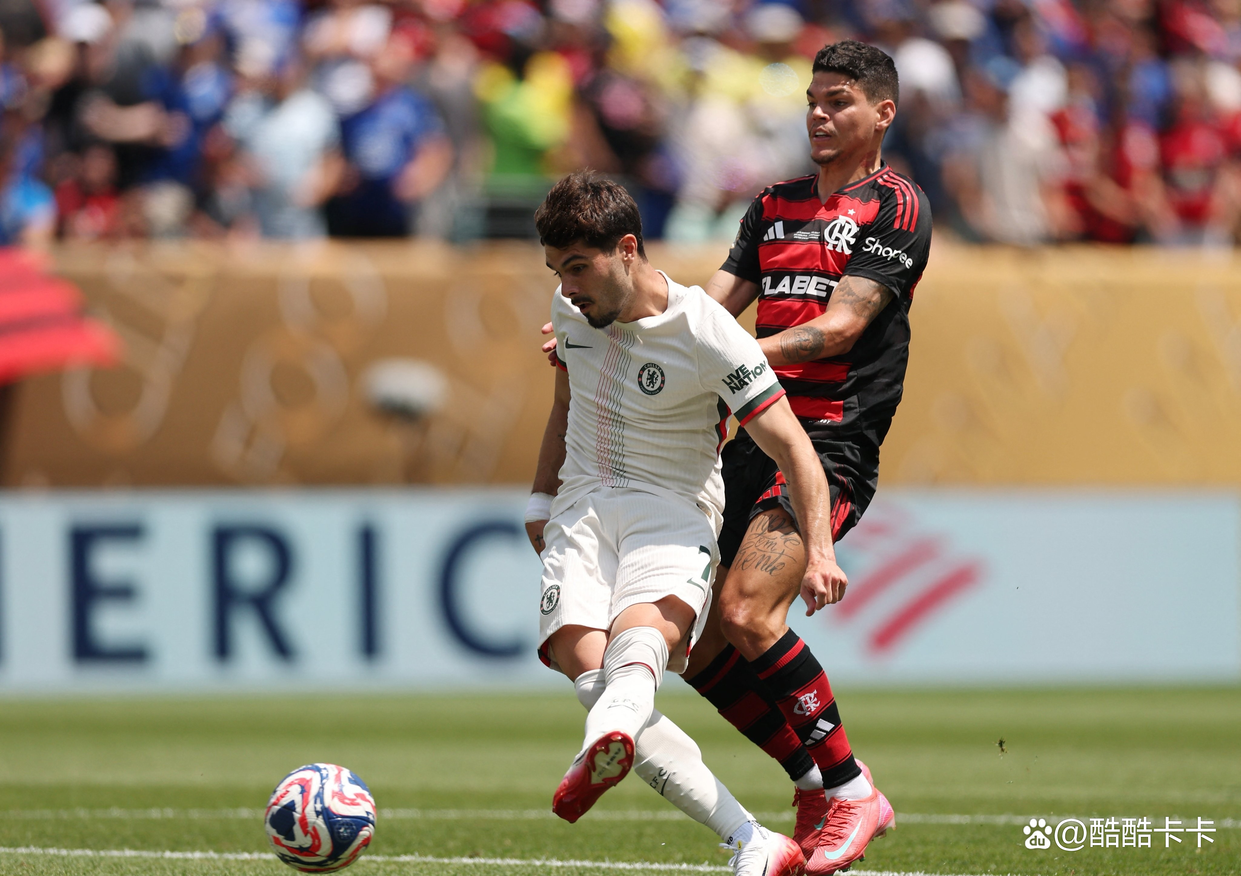 九游游戏下载链接惊天逆转！切尔西连追三球实现绝地反击，美国作品发布网络只有.